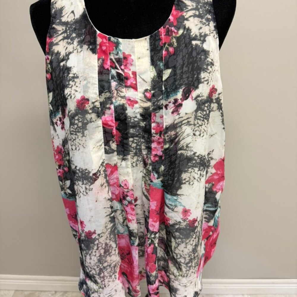 Sleeveless Floral Chiffon Blouse